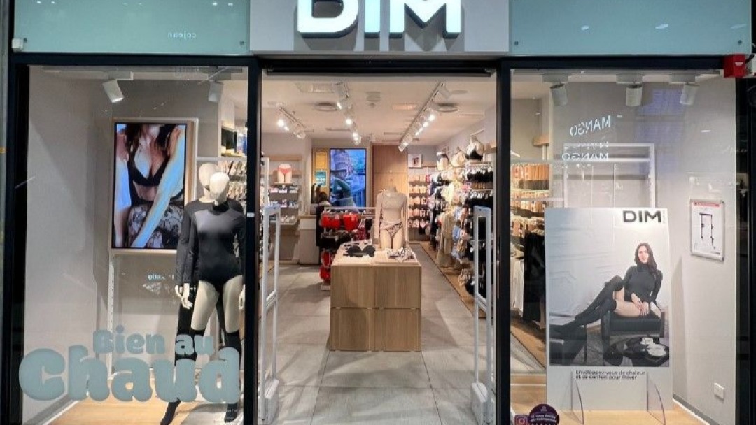 Magasin Boutique DIM Paris Saint-Lazare - Paris (75008) Visuel 1